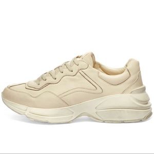 Gucci Rhyton Low Top Sneakers